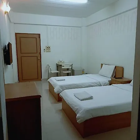 Green Apartment
